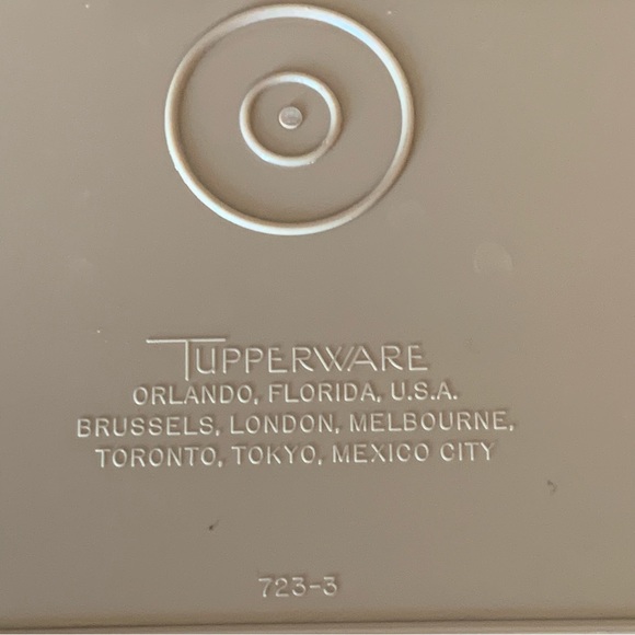 Tupperware Deviled Egg Tray Carrier Vintage 722 723 4 Pieces - Picture 8 of 14